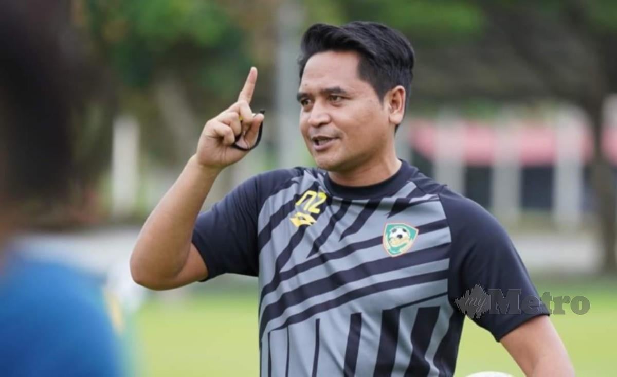 NAFUZI harap pemainnya tidak mengulangi kesilapan ketika tewas 1-3 di tangan Perak pada aksi Piala Malaysia, Khamis lalu. FOTO KDA FC