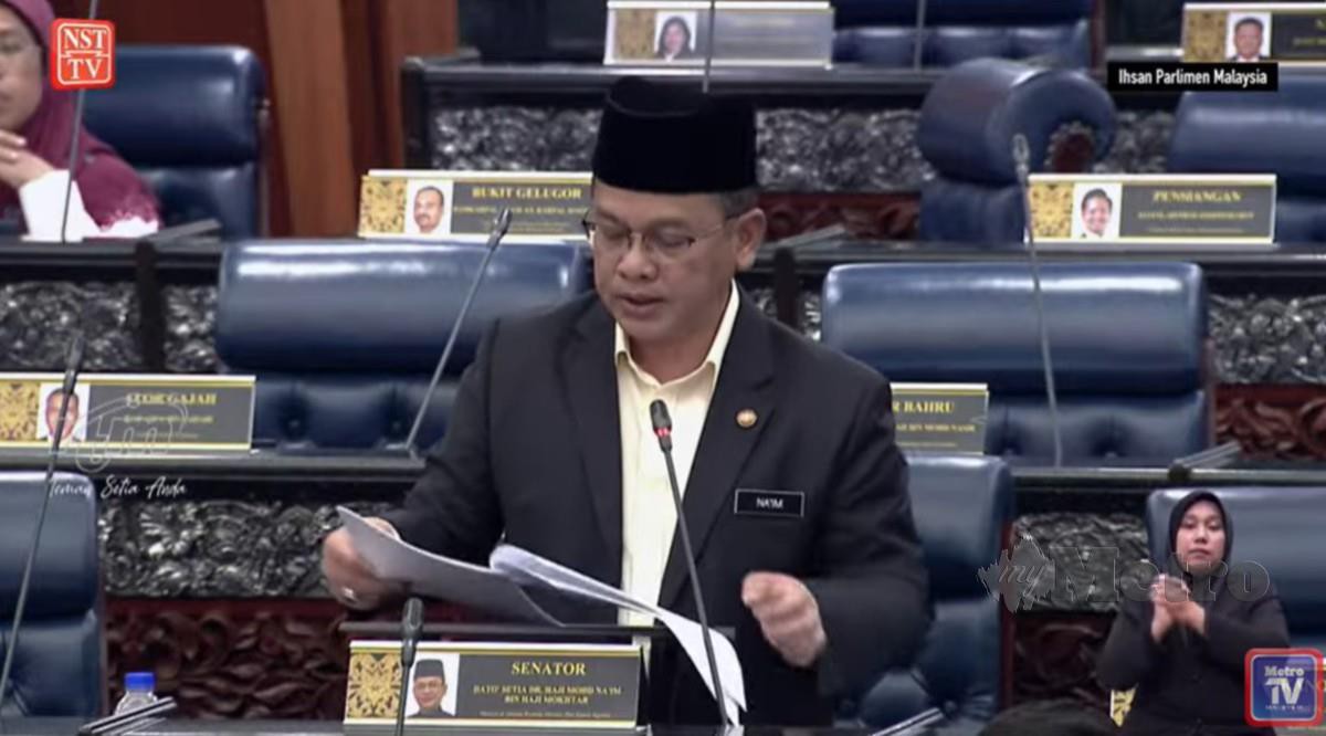 DATUK Dr Mohd Na’im Mokhtar pada persidangan Dewan Rakyat hari ini. 