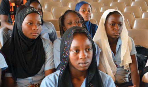 BUDAYA perkahwinan bawah umur tutup peluang remaja perempuan belajar.