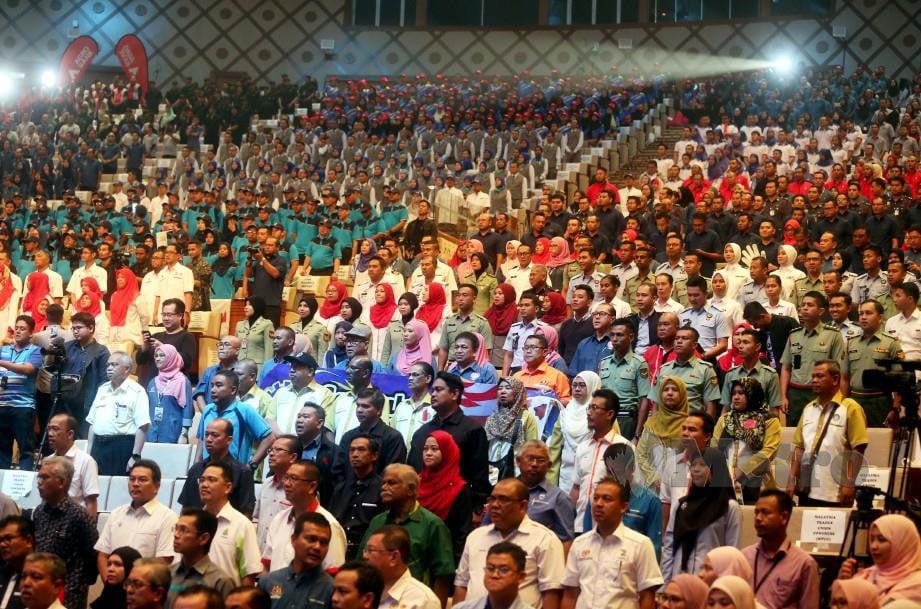 Antara pekerja yang hadir pada majlis Sambutan Hari Pekerja 2019 hari ini. FOTO Mohd Fadli Hamzah