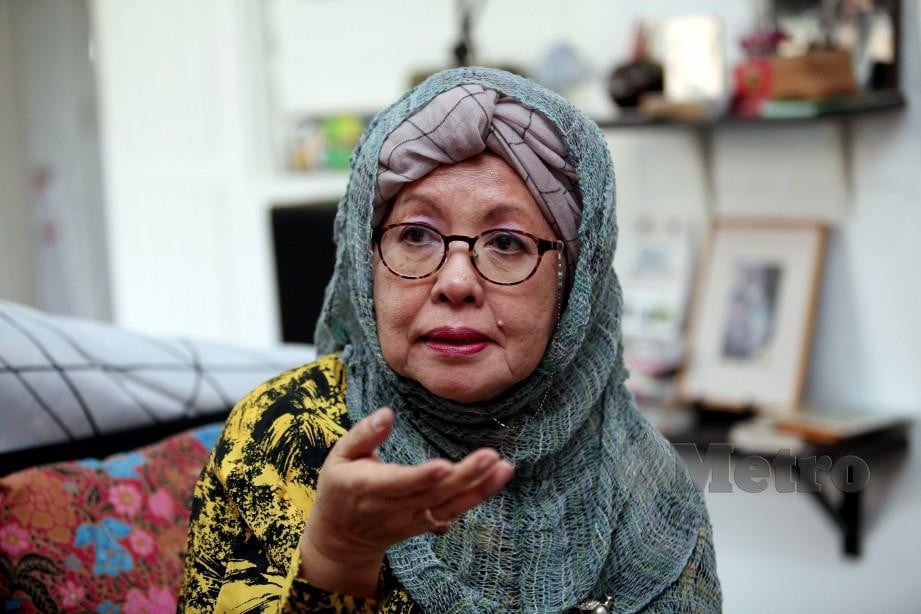 Dr Siti Zainon diumumkan penerima Anugerah Sastera Negara ke-14. FOTO Mahzir Mat Isa