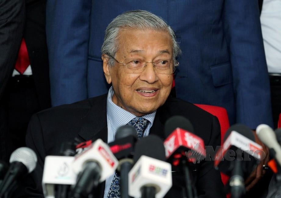 MAHATHIR pada sidang media selepas mempengerusikan Mesyuarat Majlis Pimpinan Tertinggi Parti Pribumi Bersatu Malaysia (PPBM). FOTO Eizairi Shamsudin