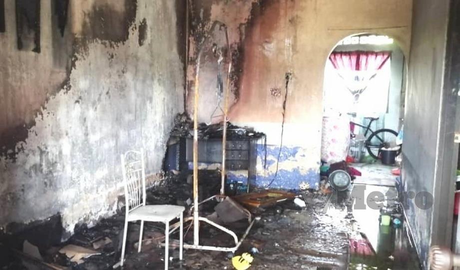 JEMPOL 19 FEBRUARI 2020. Keadaan rumah yang terbakar di Kampung Bangkahulu, Gemas dan mengorbankan seorang bayi berusia 10 bulan. NSTP/IHSAN BOMBA