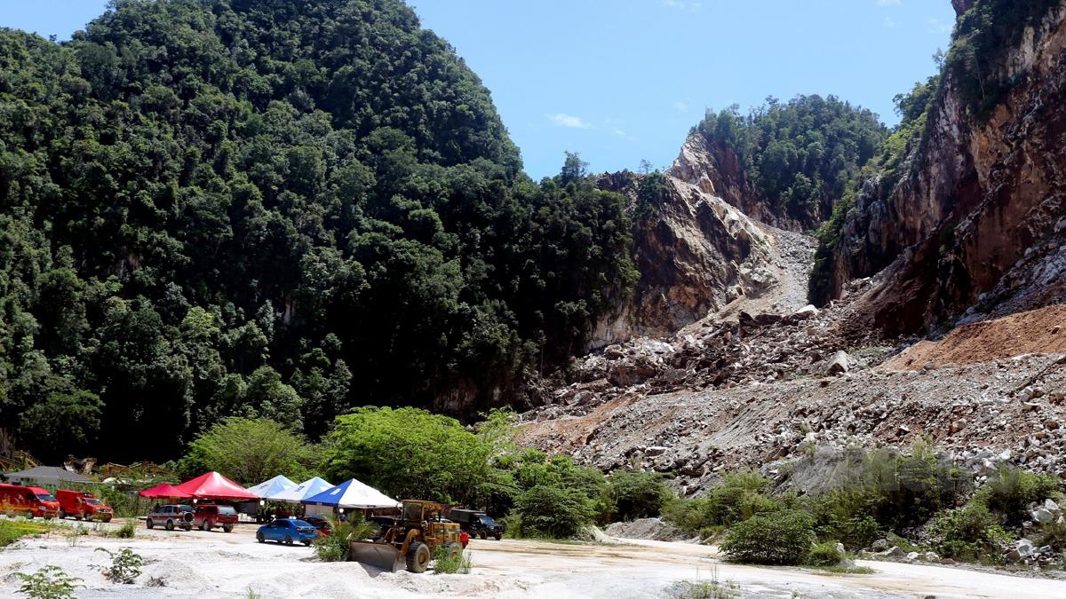 LOKASI runtuhan batu kuari di Simpang Pulai, Mac lalu. FOTO arkib NSTP