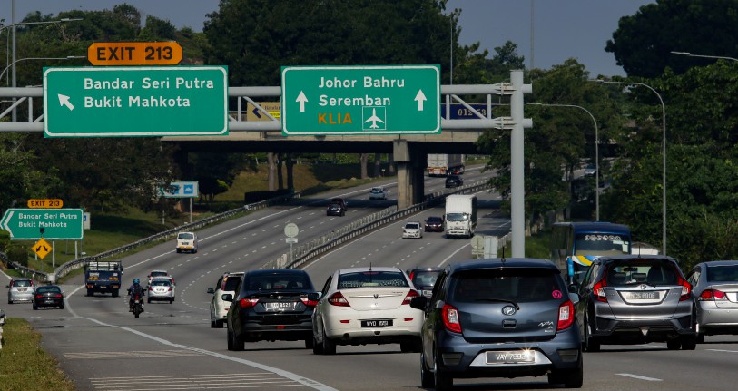 1 3 Juta Kenderaan Nikmati Diskaun Plus Trafik Dijangka Sesak Astro Awani