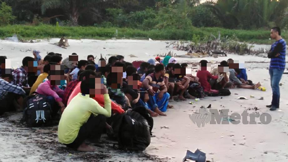 Antara PATI yang ditahan dalam Ops Nyah 1 di Tanjung Sepat, Kuala Langat, hari ini. Foto Ihsan PGA  