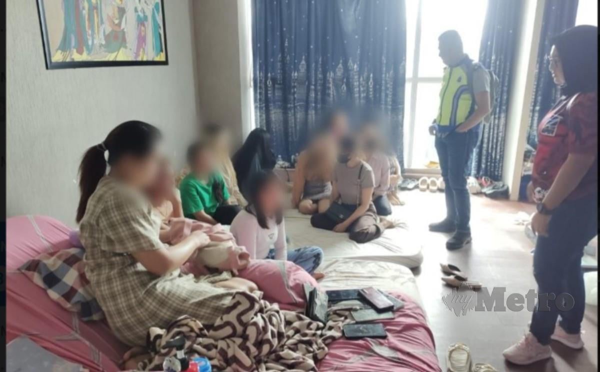 WANITA warga asing ditahan selepas disyaki terbabit dengan kegiatan pelacuran di sebuah pusat refleksologi di Kota Kinabalu. FOTO Juwan Riduan