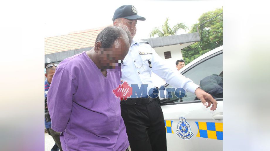 Tertuduh dibawa ke Mahkamah Majistret Port Dickson untuk permohonan reman. FOTO Hazreen Mohamad