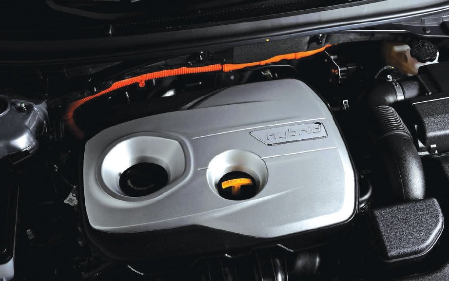 ENJIN hibrid dipasang pada Hyundai Sonata.