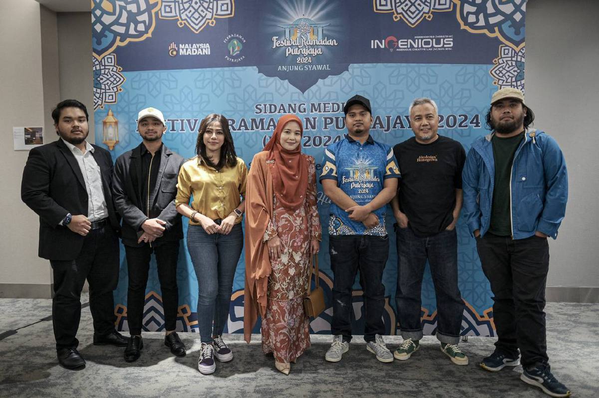 Penganjur FRP 2024, Shahrul Musa (tiga dari kanan) bersama barisan rakan strategik dan penaja, Rantai Arts, Semboyan Malaysia, Tempatan Fest, Platform PCari dan Minaz.