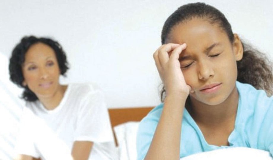 TERDAPAT pelbagai jenis sakit kepala yang dialami kanak-kanak. – Gambar hiasan