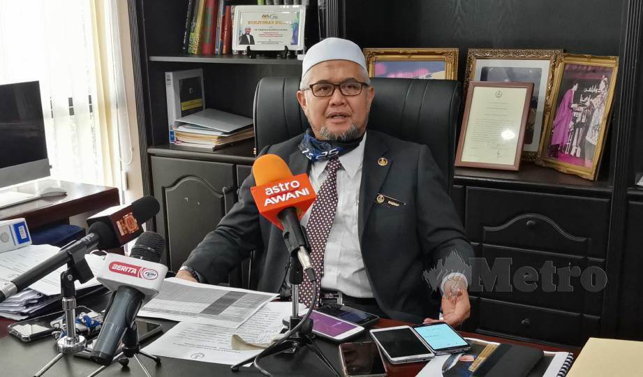 RAZMAN Zakaria pada sidang media di pejabatnya di Bangunan Perak Darul Ridzuan.FOTO Balqis Jazimah Zahari