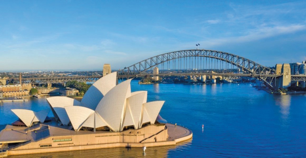 AUSTRALIA menawarkan pengalaman percutian empat musim menarik untuk pelancong.