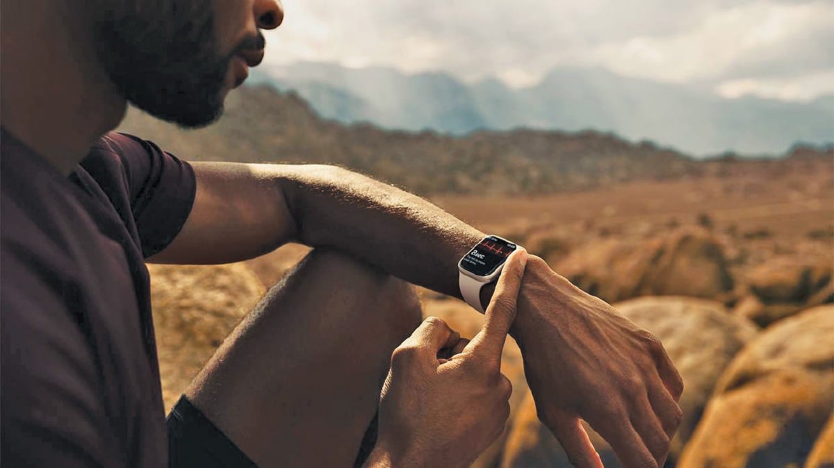 JENAMA Apple menerusi perkakas Apple Watch menjadi pilihan pengguna, sekali gus mencatatkan penjualan paling tinggi.