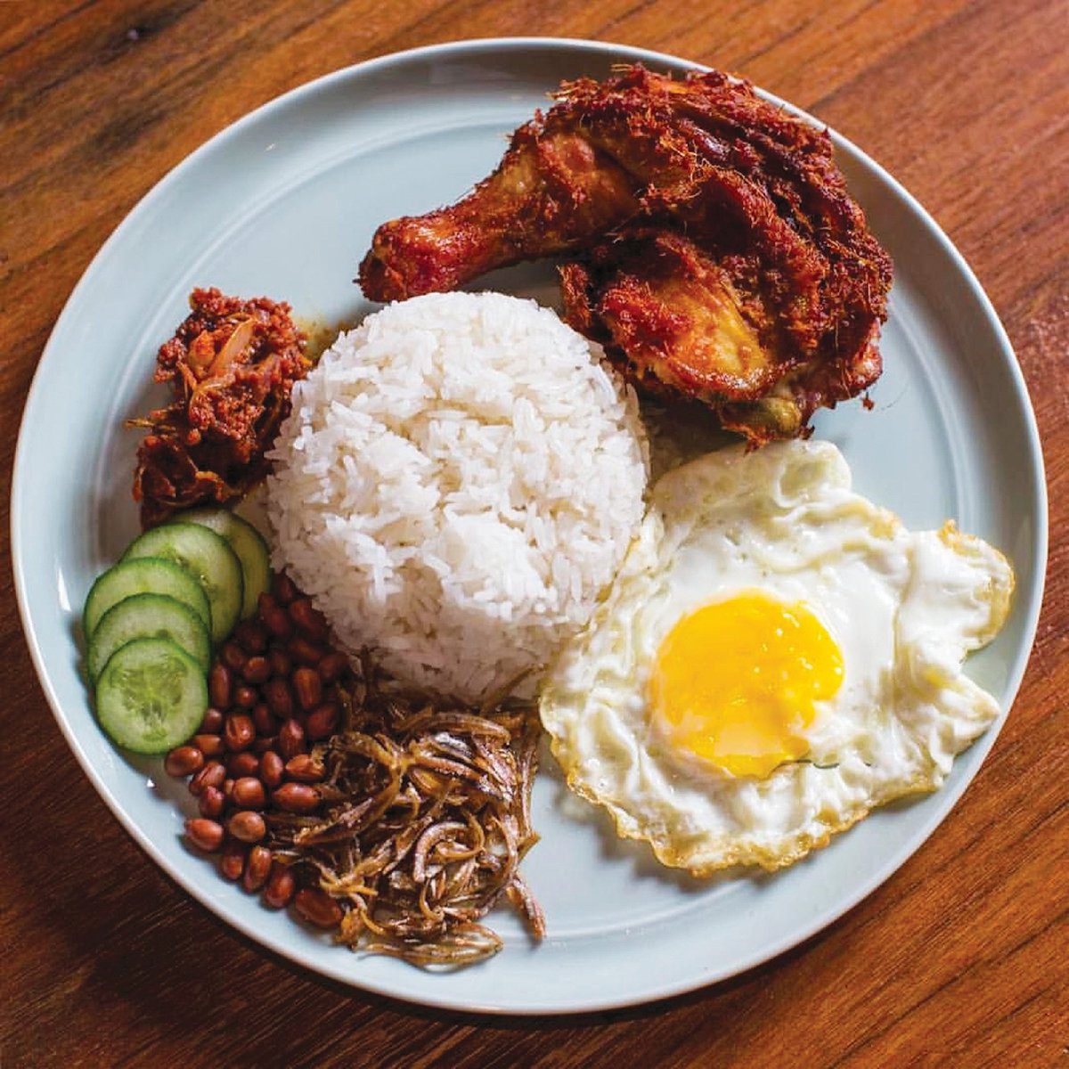 MAKANAN popular tempatan seperti nasi lemak kini sudah mempunyai maklumat GI hasil usaha lima saintis Malaysia dan Singapura.