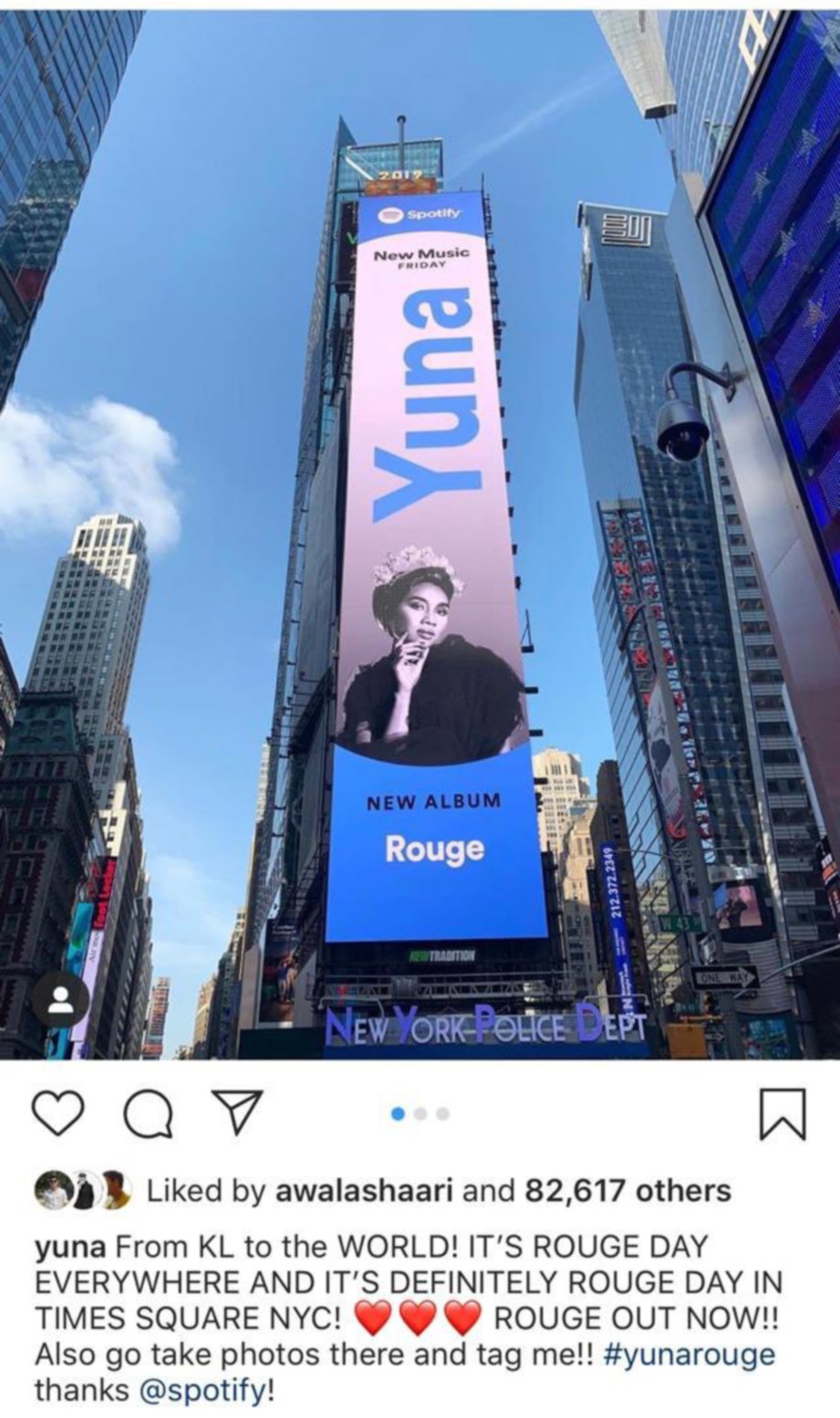 WAJAH Yuna di skrin LED Times Square, New York City sempena album terbaru, Rouge.
