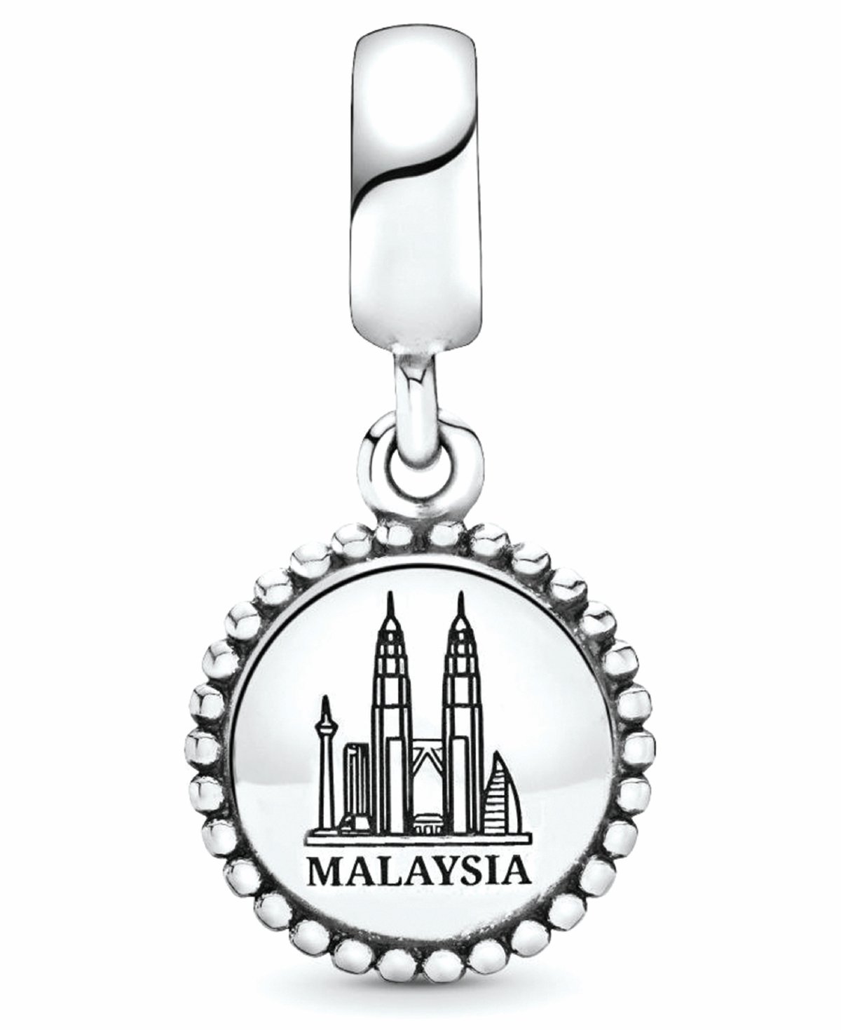 CHARM menarik dengan rekaan Menara Berkembar Petronas yang ikonik untuk meraikan sambutan Hari Kebangsaan dan Hari Malaysia.