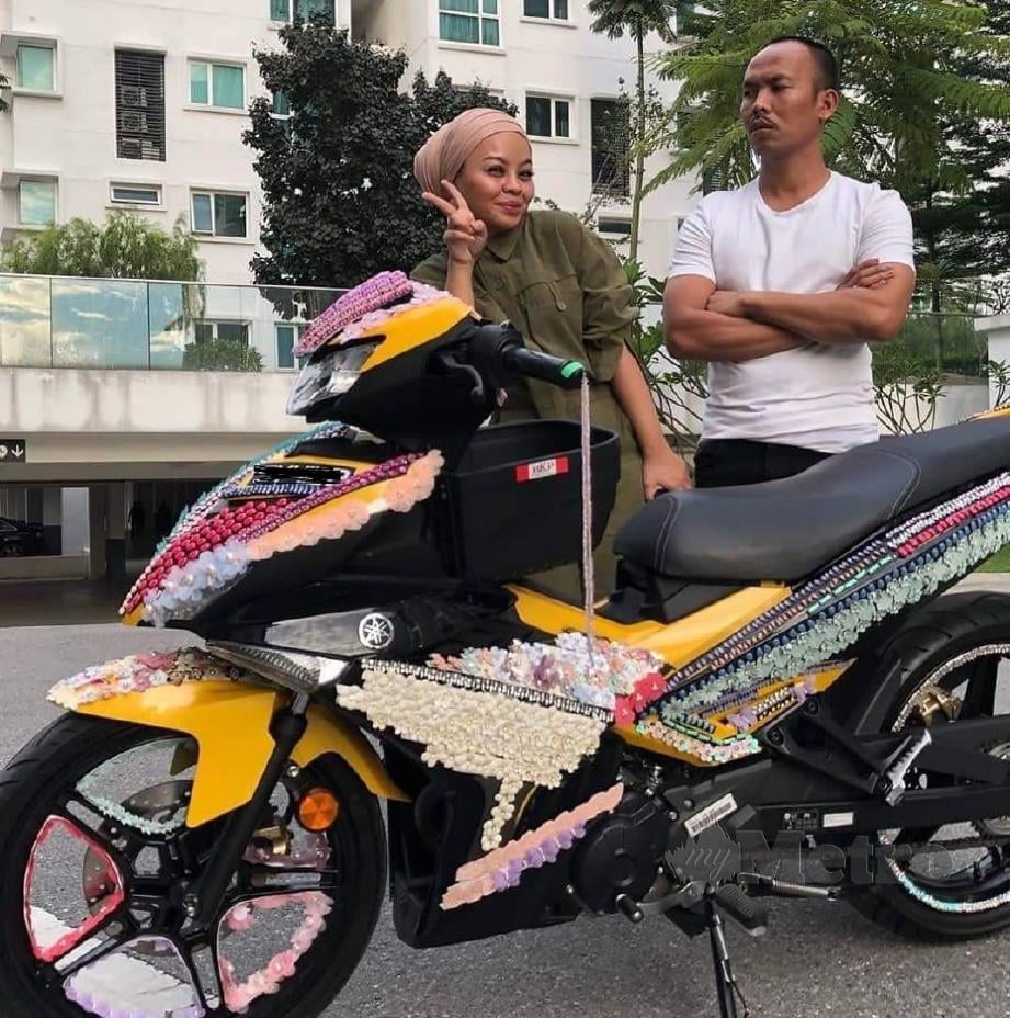 RAMAI pengikut di Instagram terutamanya wanita ‘tag’ suami mereka dan mahu lakukan perkara sama kepada motosikal mereka.