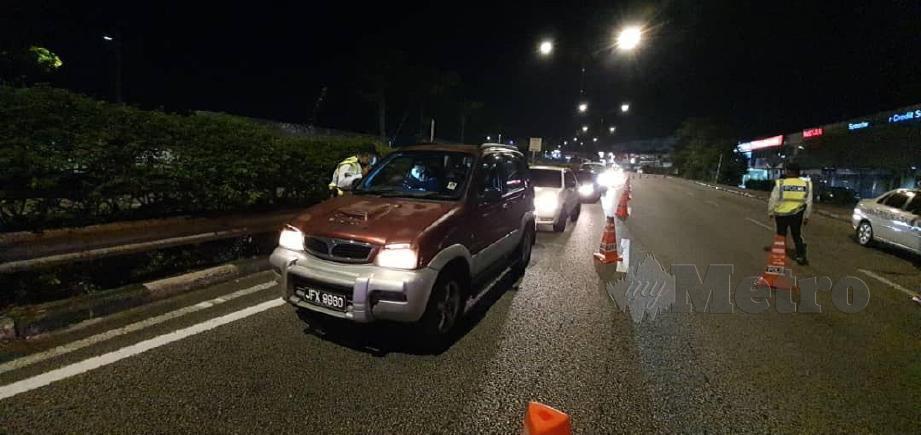  Jabatan Siasatan dan Penguatkuasaan Trafik Kontinjen Johor giat melancarkan Ops Mabuk di seluruh negeri bagi mengesan dan membanteras pengguna jalan raya yang melakukan pelbagai kesalahan. FOTO IHSAN POLIS JOHOR