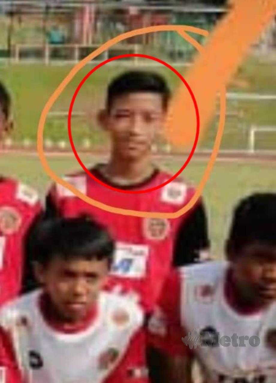 Mangsa, Wan Muhammad Diniey Adam Mohd Fazli, 14,  (dibulatkan) ditemui mati dipercayai lemas ketika mandi di sebuah kolam di Kampung Sri Kendong, Rembau semalam.