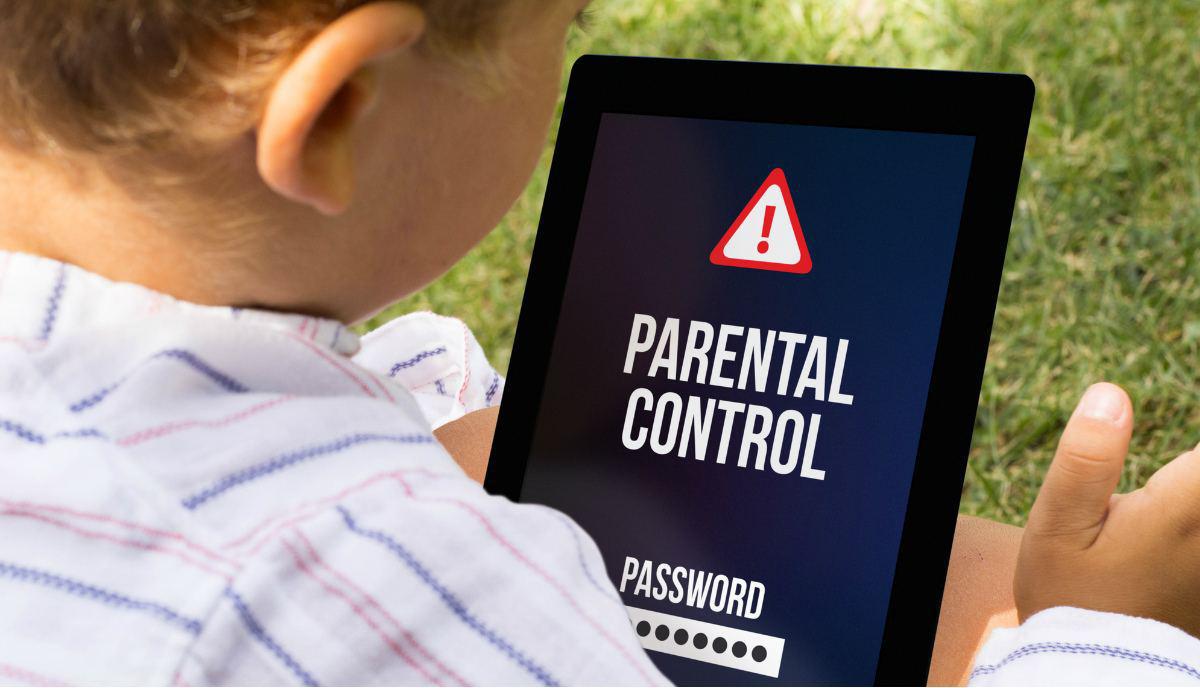 AKSES ‘Parental Control’ boleh dilakukan menerusi kebanyakan peranti pintar terutama keluaran Apple yang mengutamakan akses pengguna.