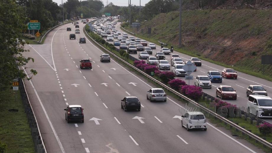 1.3 juta kenderaan nikmati diskaun tol PLUS | Harian Metro