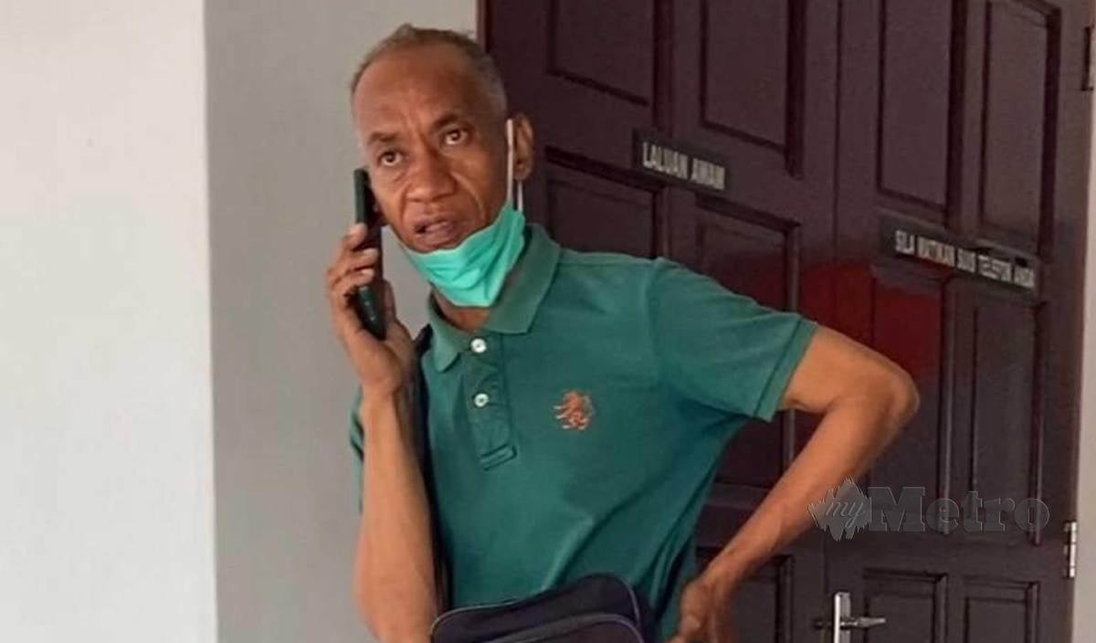 BERNADUS Thomas dipenjara sehari dan denda RM10,000 oleh Mahkamah Majistret Batu Pahat selepas mengaku salah memandu dalam keadaan mabuk. FOTO Ali Iqbal