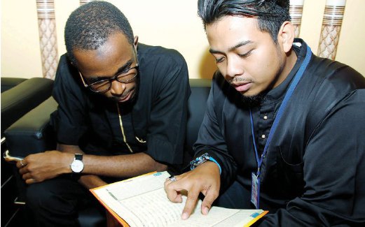 AKTIVITI tadarus sepanjang Ramadan memberi peluang kepada siswa memanfaatkan masa terluang. 