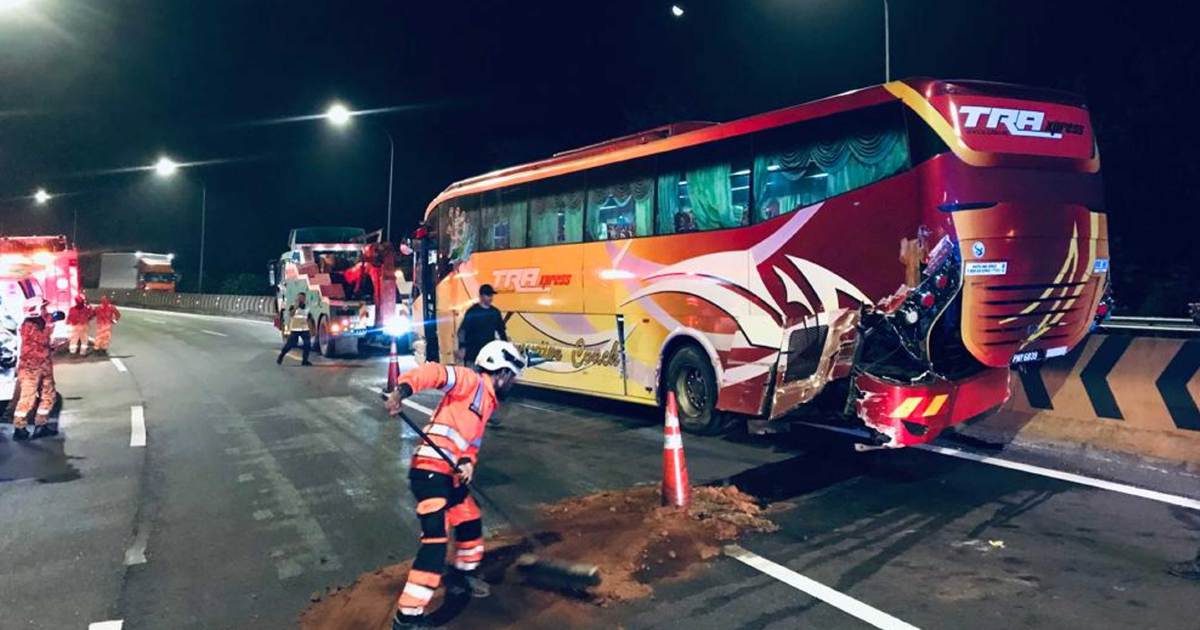 Lesen dua syarikat bas ekspres terbabit kemalangan digantung