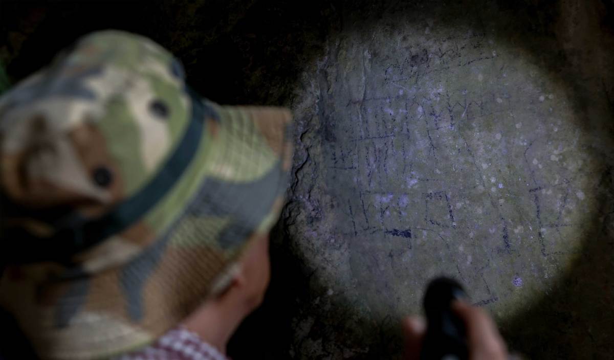 PENEMPATAN dan tamadun manusia dapat dilihat berada di Gua Keledung berikutan tulisan zaman purba dapat dikesan di dinding gua tersebut. FOTO BERNAMA