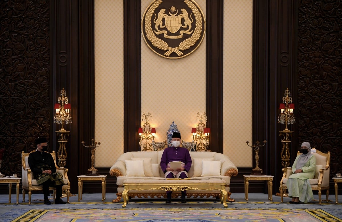 Yakinkan Rakyat Ada Tempat Dalam Keluarga Malaysia Sultan Nazrin