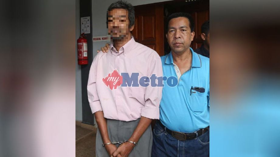 Tertuduh mengaku tidak bersalah di Mahkamah Sesyen Kota Bharu terhadap tuduhan merogol anak tirinya. FOTO Zaman Huri Isa 