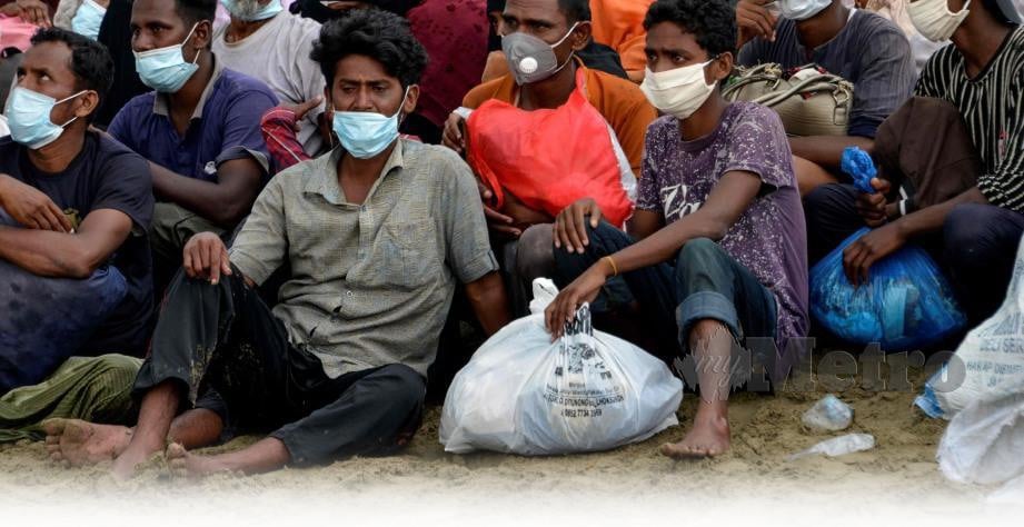 2 lelaki Myanmar cuba rasuah pegawai APMM RM25,000 untuk lepaskan 25 Pati Rohingya.