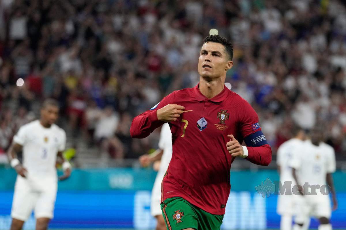 RONALDO ketika beraksi bersama Portugal. FOTO AFP