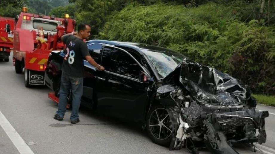 KEADAAN kereta terbabit kemalangan berkenaan. FOTO Ihsan Bomba 