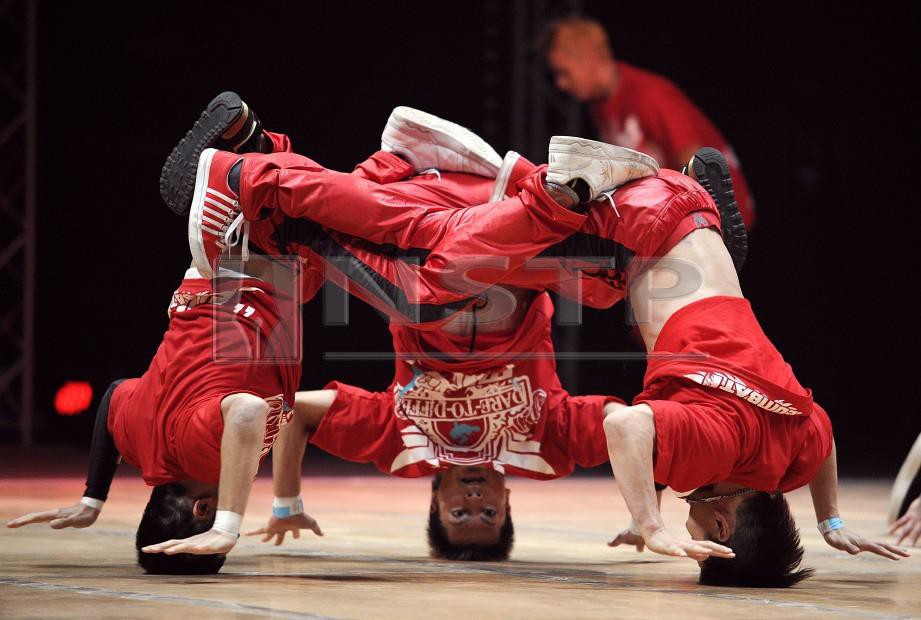 Breakdance akan dipertandingkan di Sukan Olimpik. -Foto AFP