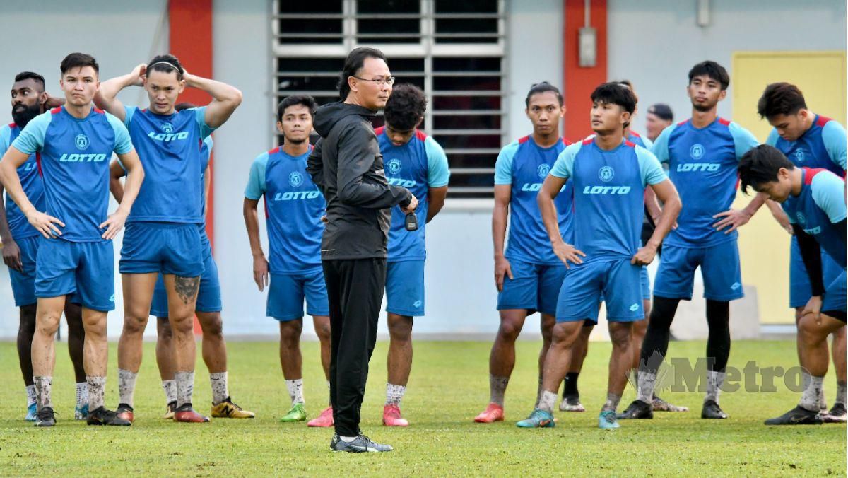 KIM Swee berjaya tingkatkan prestasi Sabah FC.