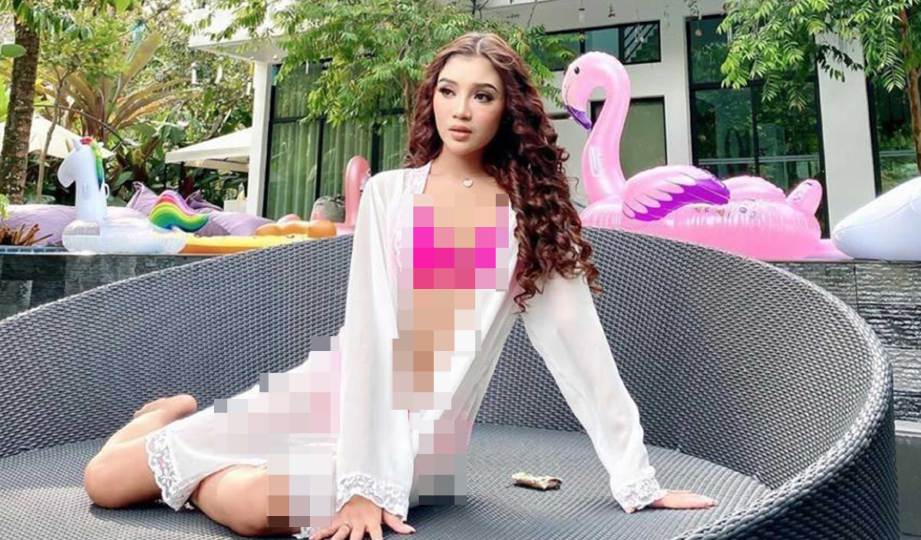 ANTARA gambar seksi Scha Elinnea yang dimuat naik di Instagram dengan ruangan komen ditutup.