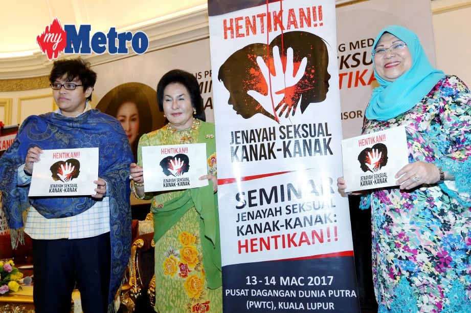 Rosmah merasmikan Majlis Prapelancaran dan Sidang Media Seminar Jenayah Seksual Kanak-kanak :Hentikan!! di Seri Perdana Putrajaya. Turut hadir Rohani (kanan) dan Azalina. FOTO Fariz Iswadi Ismail