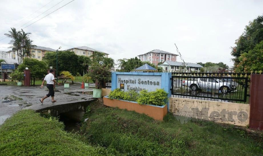 HOSPITAL Sentosa di Kuching diarah tutup ekoran peningkatan kes positif Covid-19. FOTO NADIM BOKHARI