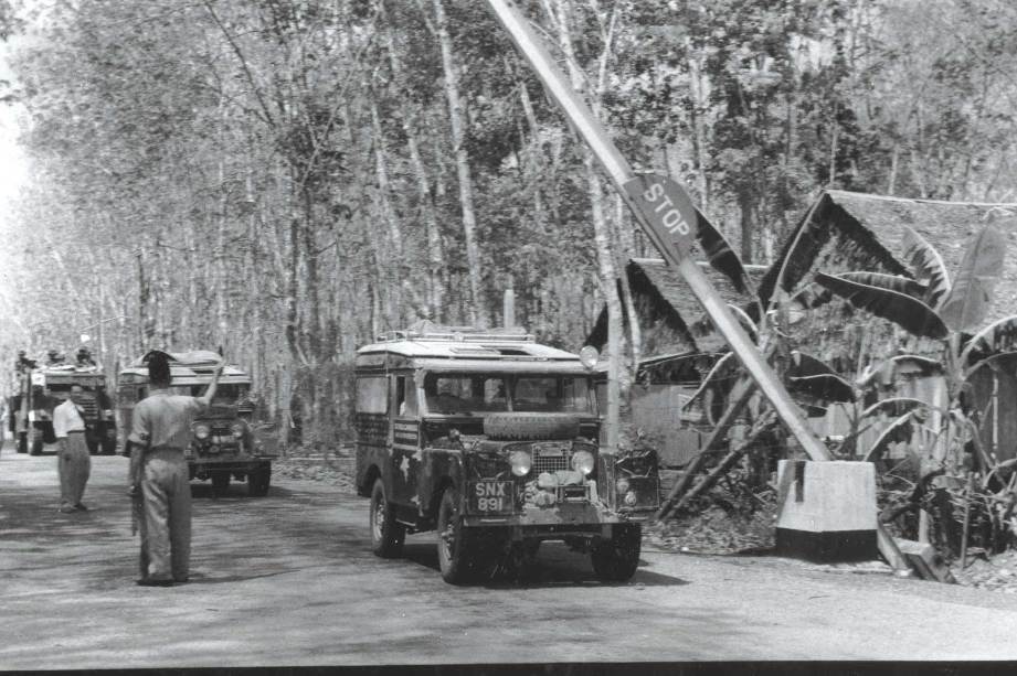 SEWAKTU tiba di Malaysia (Malaya) pada 1956.