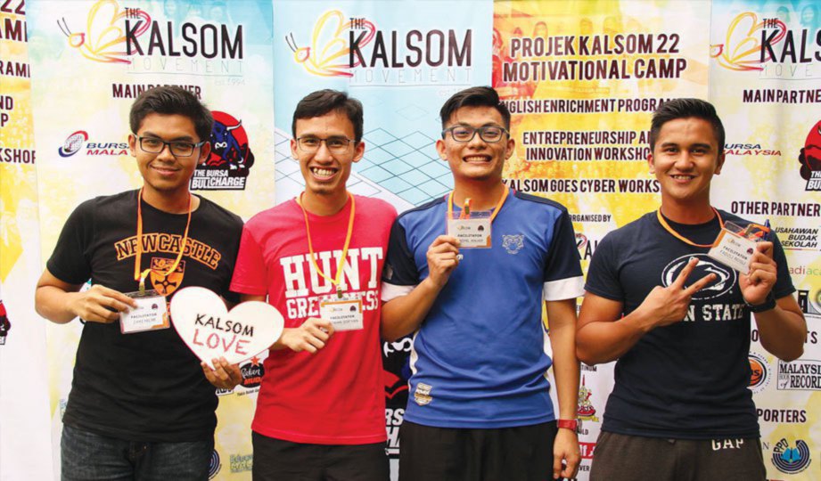 FASILITATOR sukarelawan Projek Kalsom terdiri daripada pelajar Malaysia yang menuntut di univerisiti luar dan dalam negara.