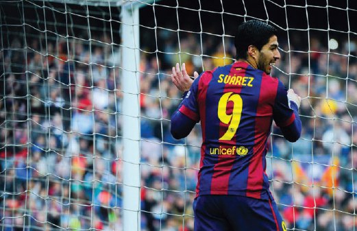 SUAREZ tidak kisah jadi pembantu Messi dan Neymar di Barcelona.