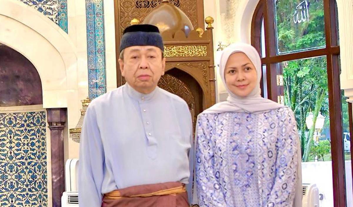 SULTAN Sharafuddin Idris Shah dan Tengku Permaisuri Norashikin. FOTO Facebook Selangor Royal Office