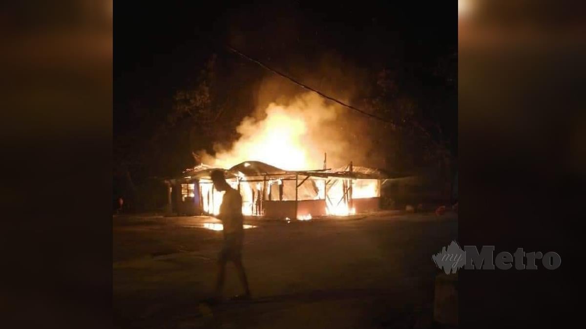 KEADAAN kedai bihun sup yang terbakar. FOTO Ihsan Bomba