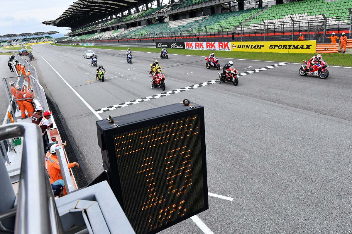 KEJOHANAN Superbike Malaysia dijadual berlangsung dari 29 hingga 31 Disember ini. FOTO Malaysia Superbike Championship