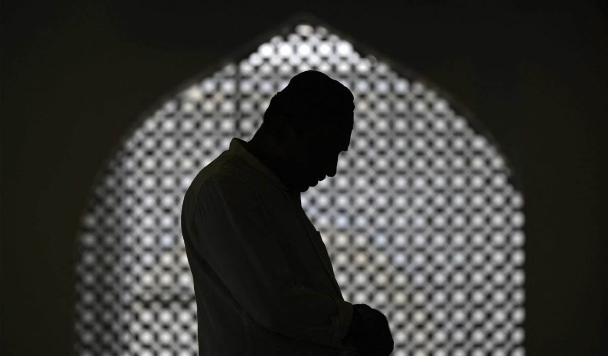 IBADAH puasa Ramadan boleh menjadi sebab seseorang Muslim termasuk dalam kalangan Muttaqin. FOTO AFP