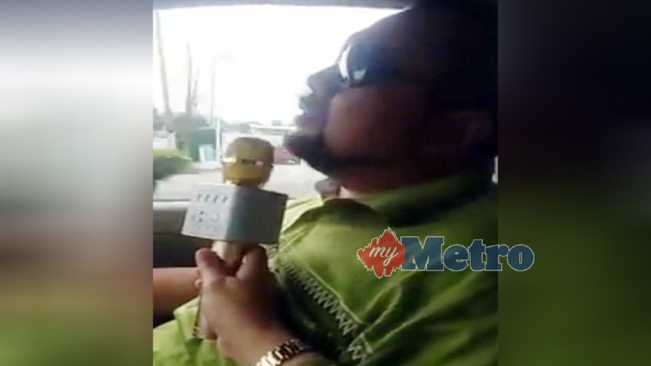 AZRAEI bertaranum dalam kereta hingga mendapat reaksi positif daripada netizen. FOTO Ihsan Pembaca