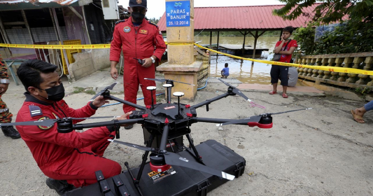 Dron Pantau Situasi Banjir [metrotv] Harian Metro