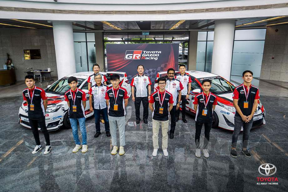 Enam pelumba yang dipilih menyertai program pembangunan bakat Toyota